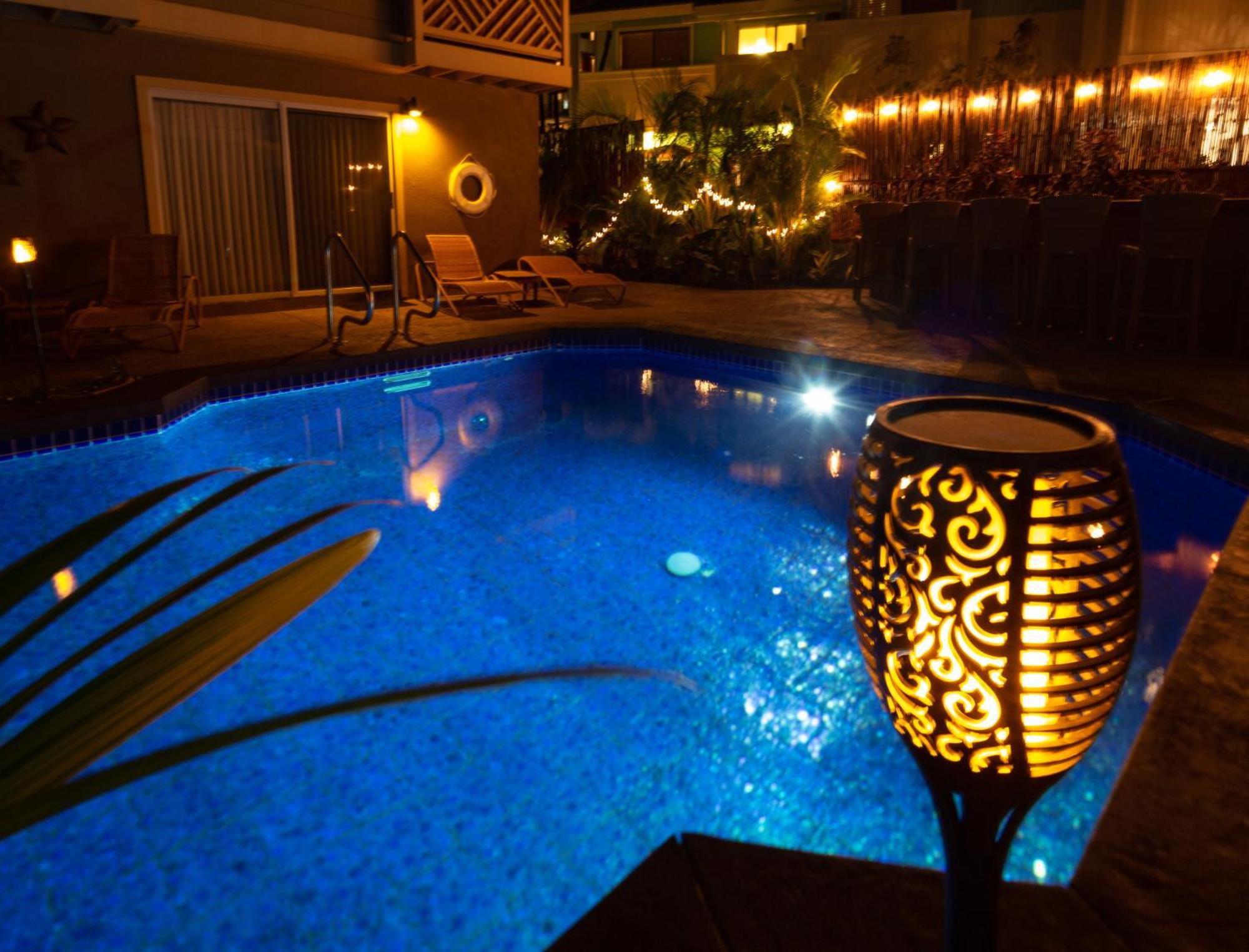 Bamboo Suite, 1 Bedroom, Sleeps 4, Pool & Bbq, Pre-Renovation Summer Sale Kihei Ngoại thất bức ảnh